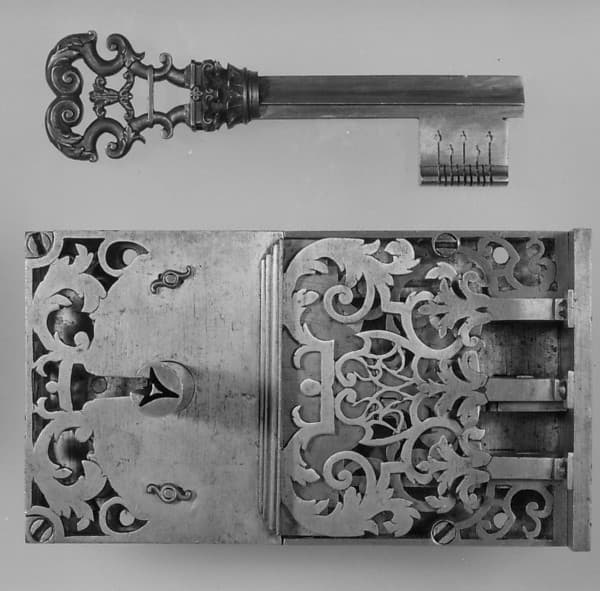 Coffer lock and key