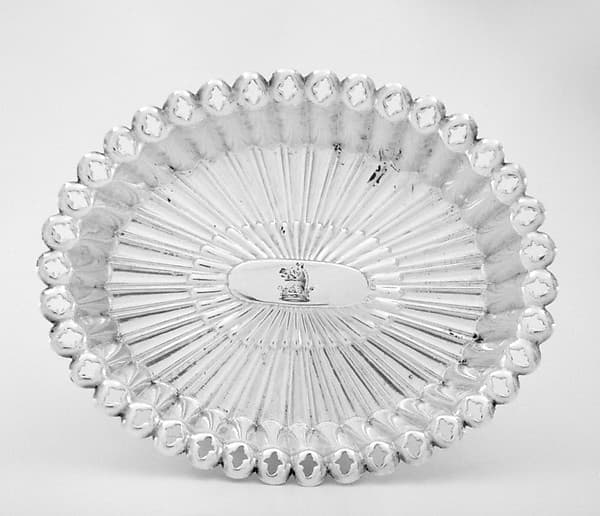 Set of four sweetmeat dishes