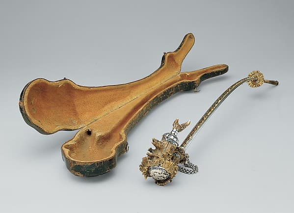 Tobacco pipe with case