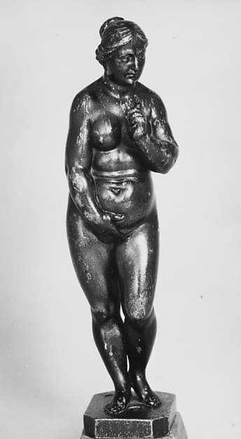 Female statuette, by Leonhard Kern