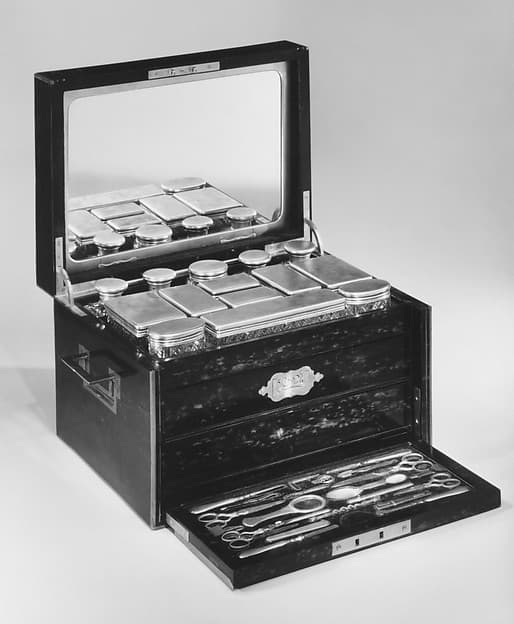 Traveling set case, by Hunt & Roskell