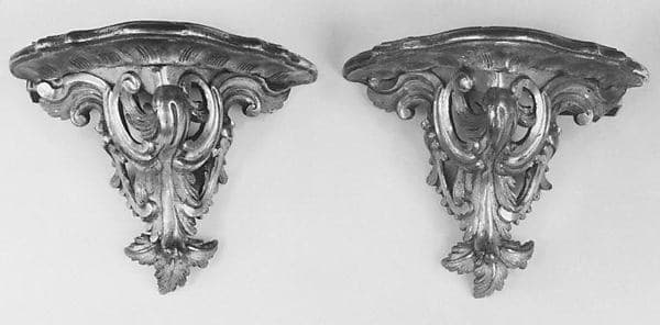 Pair of wall brackets