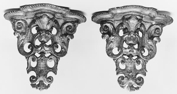 Pair of wall brackets