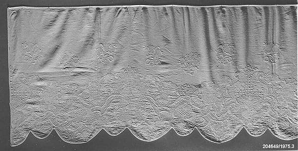 Valance