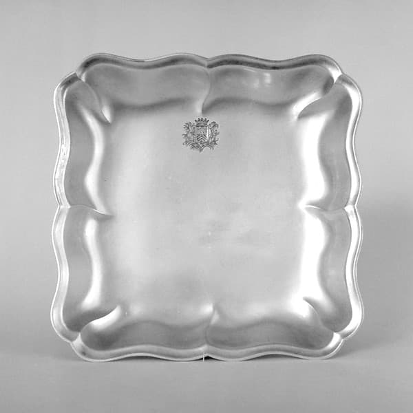Square dish, by Abraham Drentwett IV