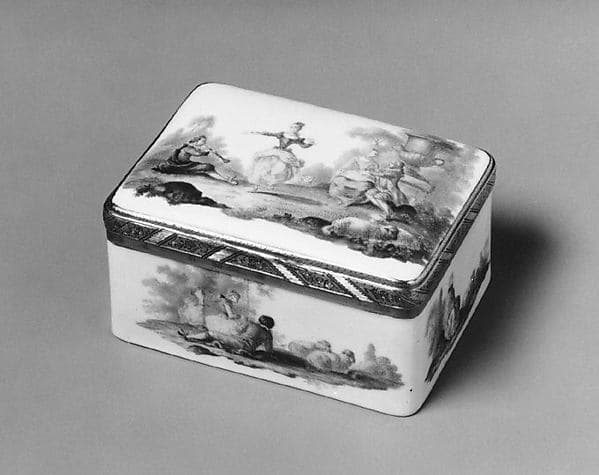 Snuffbox, by Meissen Manufactory