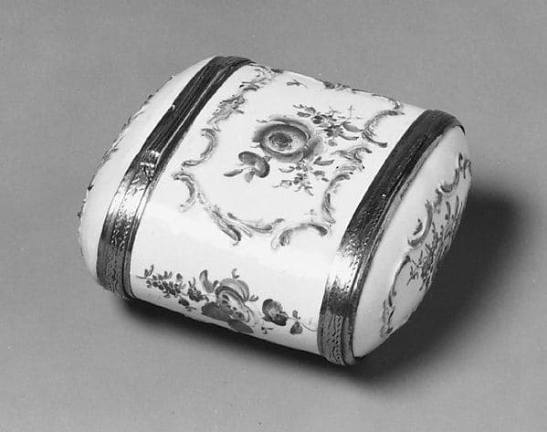 Double snuffbox, by Nymphenburg Porcelain Manufactory