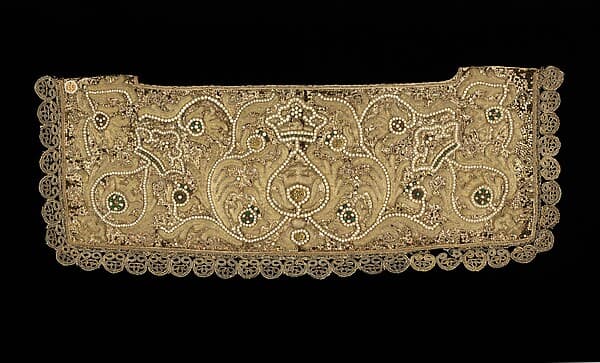 Vestment