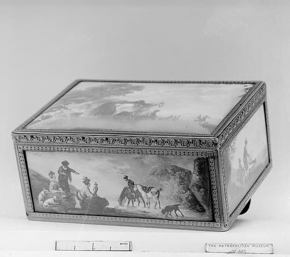 Snuffbox with hunting scenes, by J.D.