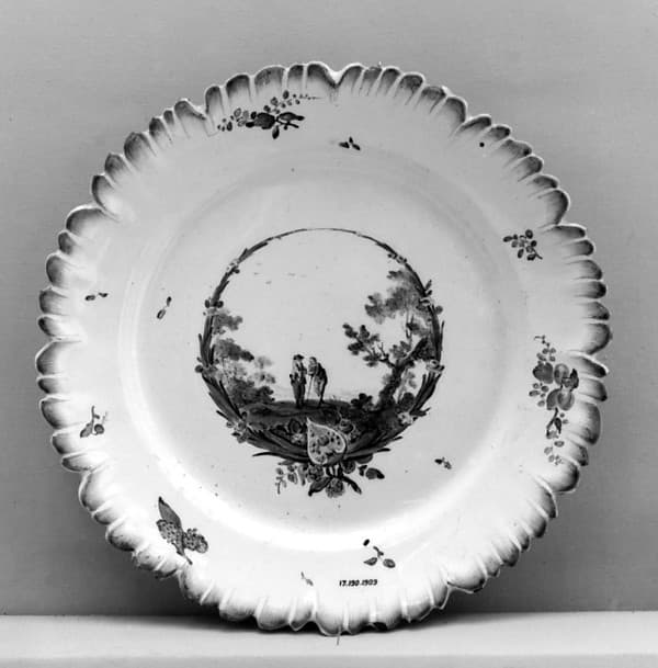 Plate, by Fidelle Duvivier