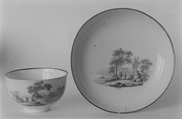 Teabowl and saucer, by Zurich Pottery and Porcelain Factory