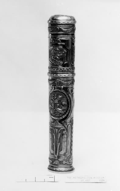 Étui, by Nicolas Durier
