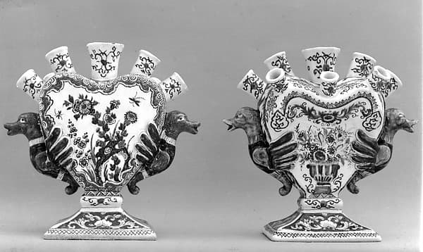 Pair of nozzled vases, by Samson and Company