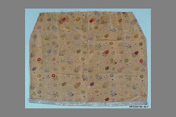 Woven silk skirt panel
