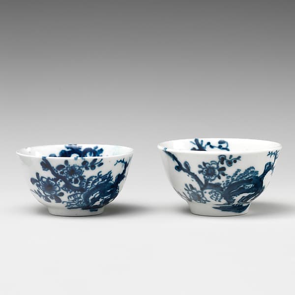 Two miniature bowls (part of a service), by Worcester factory