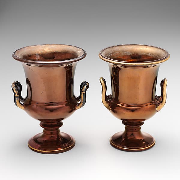 Pair of urns