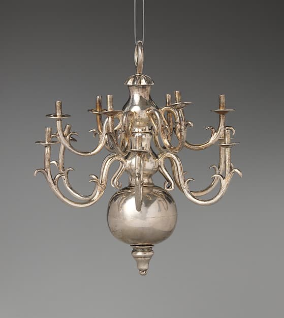 Miniature chandelier