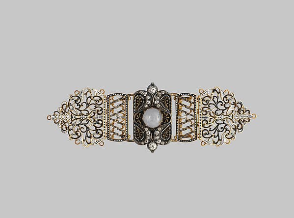 Belt buckle, by Carlo Giuliano