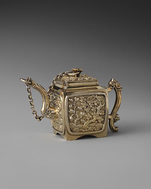 Miniature teapot, by Joseph Willmore