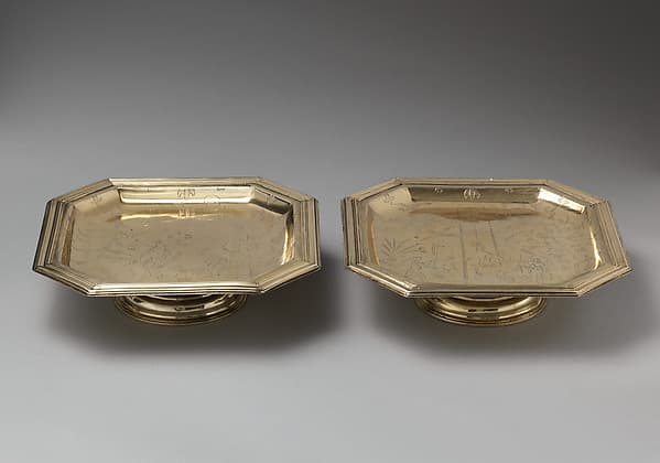 Pair of salvers (part of a toilet service), by William Fowle