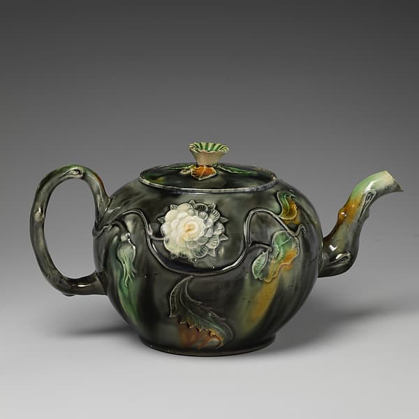 Teapot, by Thomas Whieldon