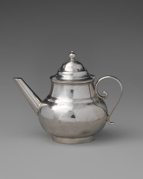 Miniature teapot with cover, by David Clayton