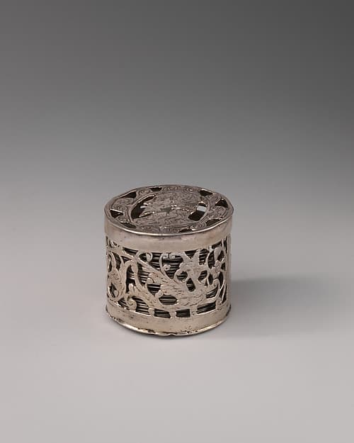 Counter box with thirty-two counters, by Willem de Passe