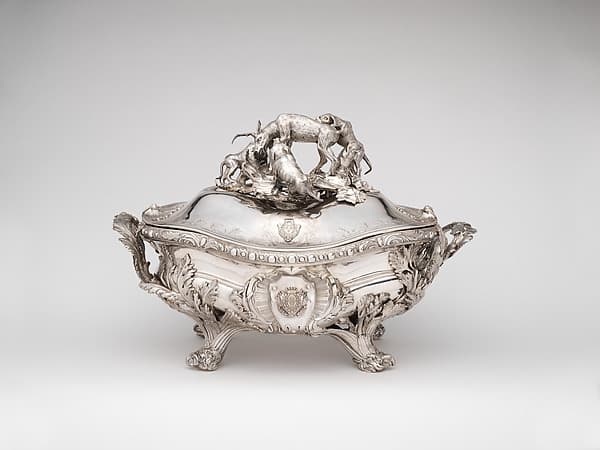 Tureen with cover, by Edme-Pierre Balzac