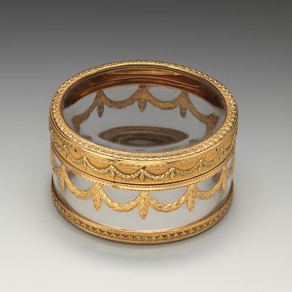 Circular box
