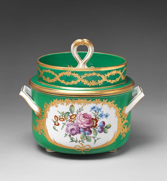 Ice pail with cover (Seau à glace) (part of a service), by Sèvres Manufactory
