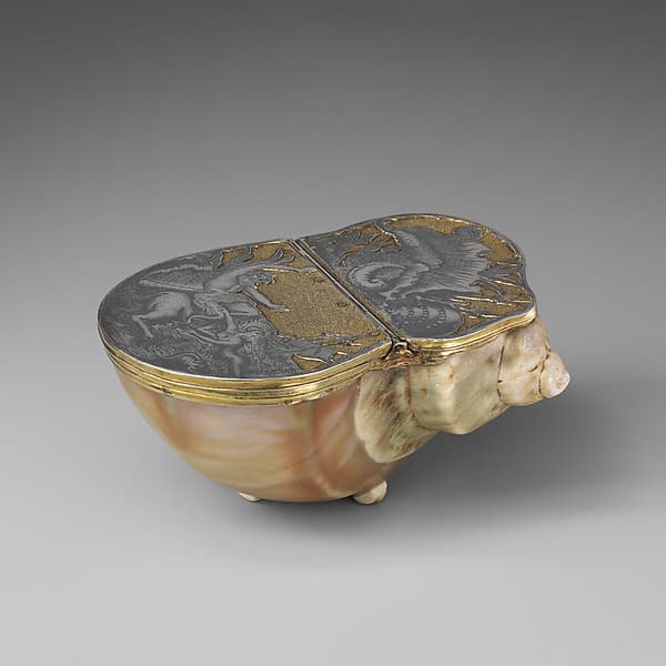 Table snuffbox, by Jacques de Lajoüe