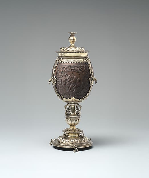 Cup with cover, by Hans van Amsterdam