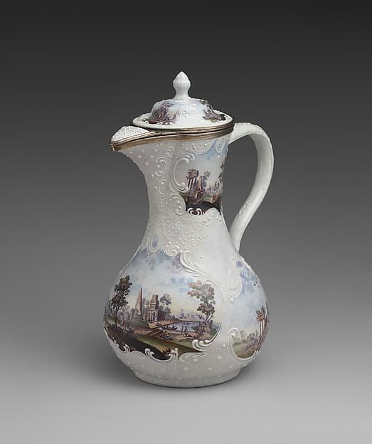 Hot water jug