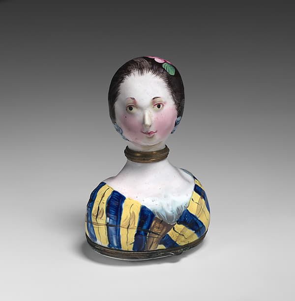 Bust of a woman bonbonnière and scent bottle