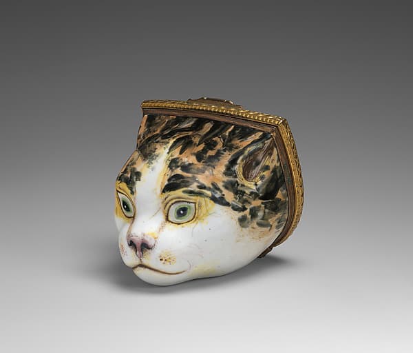 Bonbonnière in the form of a cat's head