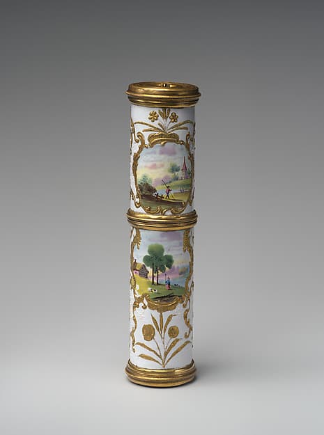Nécessaire