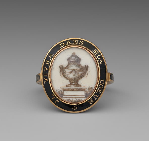 Mourning ring