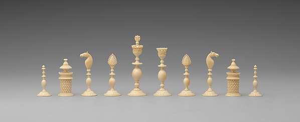 Chessmen (32)