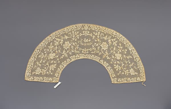 Fan leaf