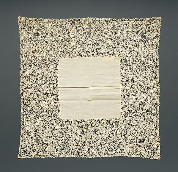 Chalice veil