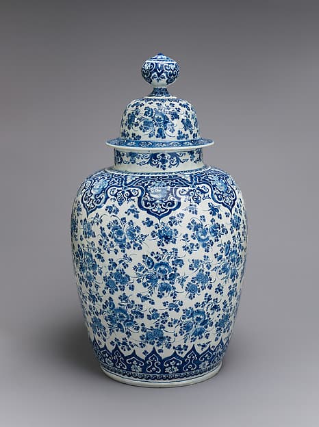 Vase with cover (part of a garniture), by Lambertus van Eenhoorn