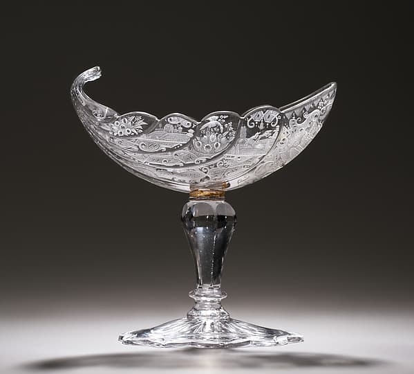 "Gondola" sweetmeat glass