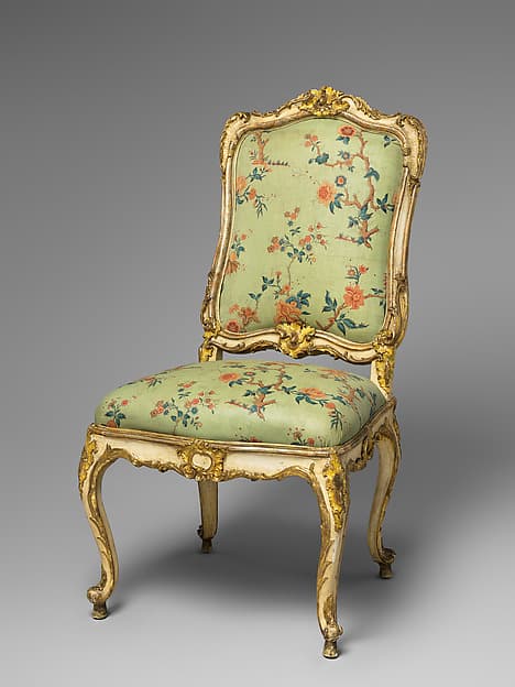Side chair (set of four)