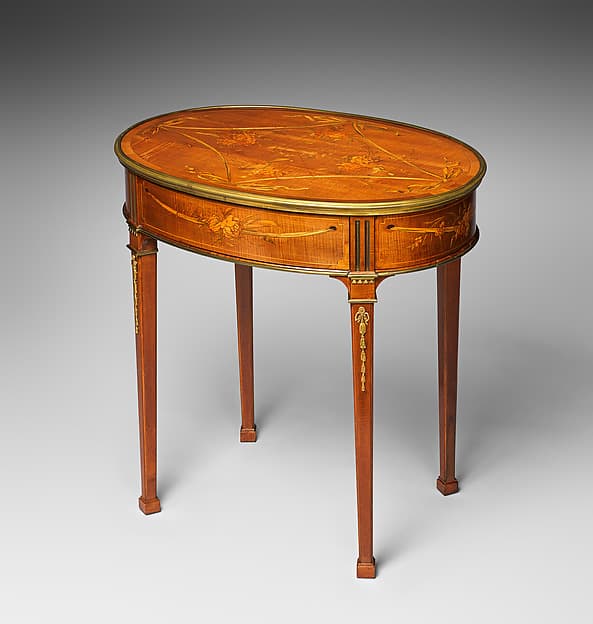 Oval table, by David Roentgen