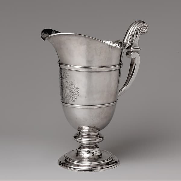 Ewer with the arms of the couple Jérôme de Lestang (1676-1700) and Marie Le Floch (1680-1734), by Jean Villeclair