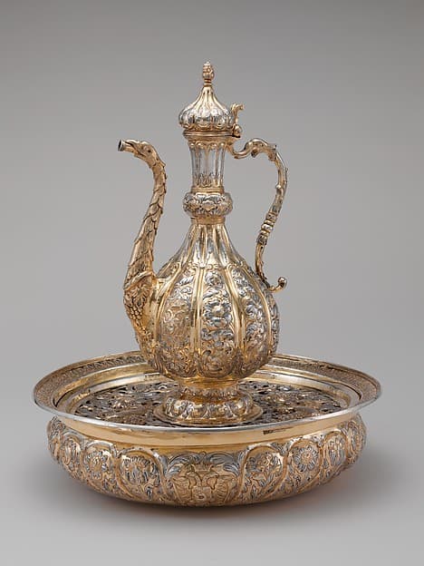 Ewer and basin (lavabo set), by Chisinau Court Workshop
