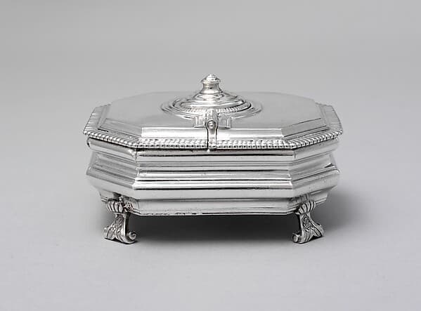 Spice box with grater, by Nicolas II Boullet