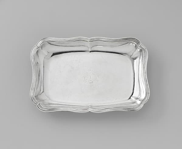 Dish, by Gabrielle Bidard