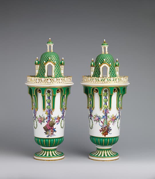 Vase with cover (Vase en tour) (one of a pair), by Sèvres Manufactory