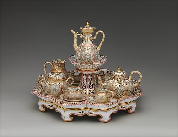 Coffee and tea service (déjeuner chinois réticulé), by Sèvres Manufactory
